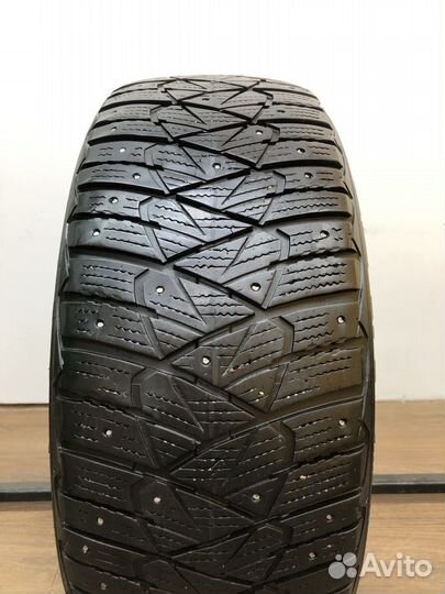 Goodyear Ultragrip 600 215/55 R17 98T