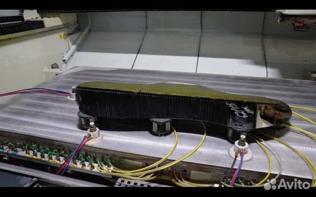 Распашные стеклянные двери