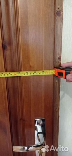 Дверь входная деревянная бу