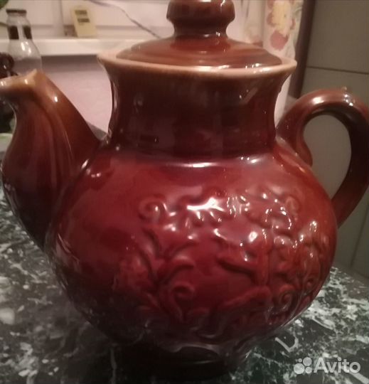 Чайник глиняный