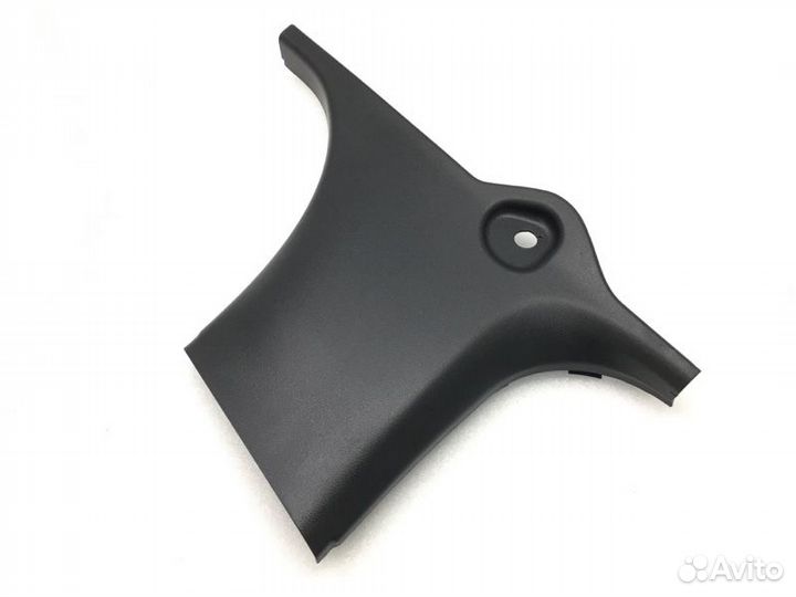 Обшивка стойки левая Mercedes Cla C117 1.6 2014