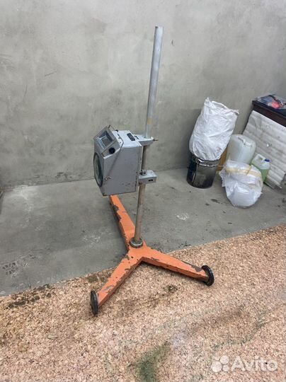 Прибор регулировки фар