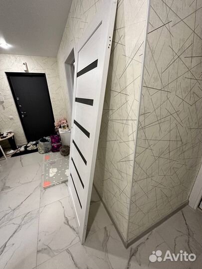 Дверь межкомнатная со стеклом