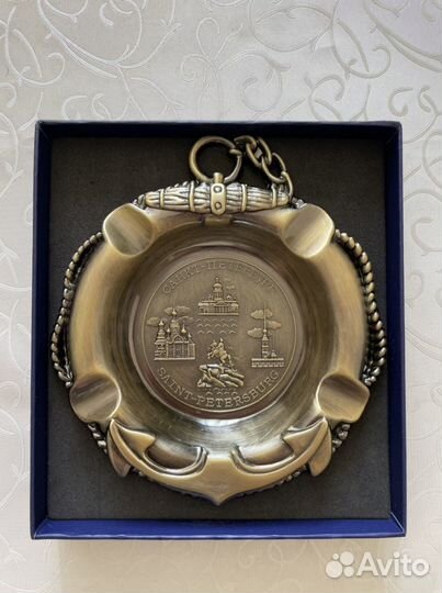 Сувенир-пепельница