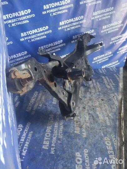 Передний подрамник Toyota Rav4 кроссовер 2010