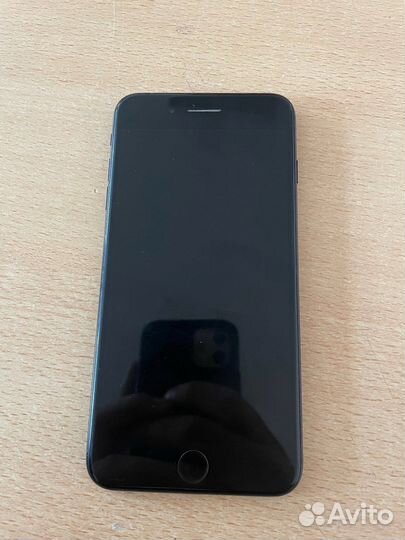 Телефон iPhone 7 plus