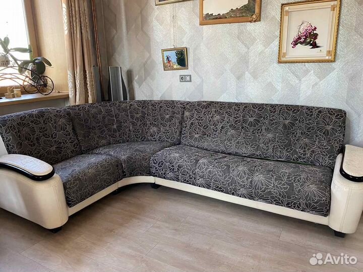Угловой диван