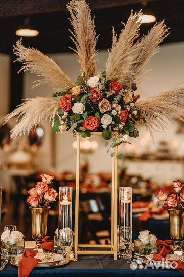 Свадебное оформление, стойки с сухоцветами