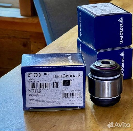 Сайлентблок рыгчага подвески зад lemforder 2717001