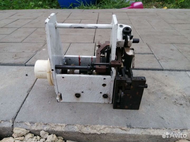 Швейная машина на запчасти