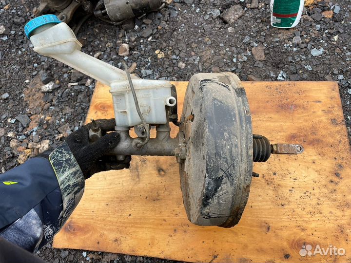 Примера р12 p12 вакуум гтц главный тормозной