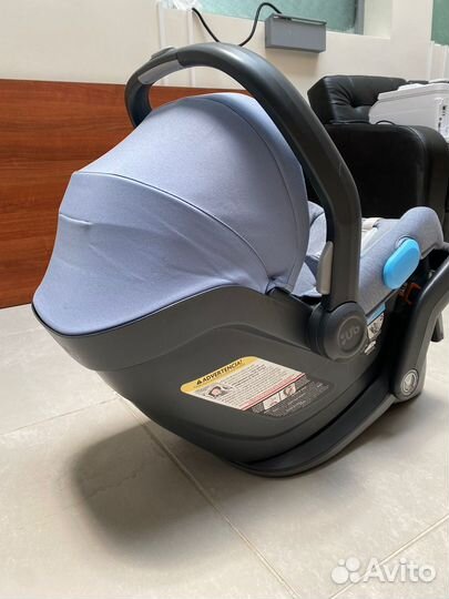 Uppababy автолюлька