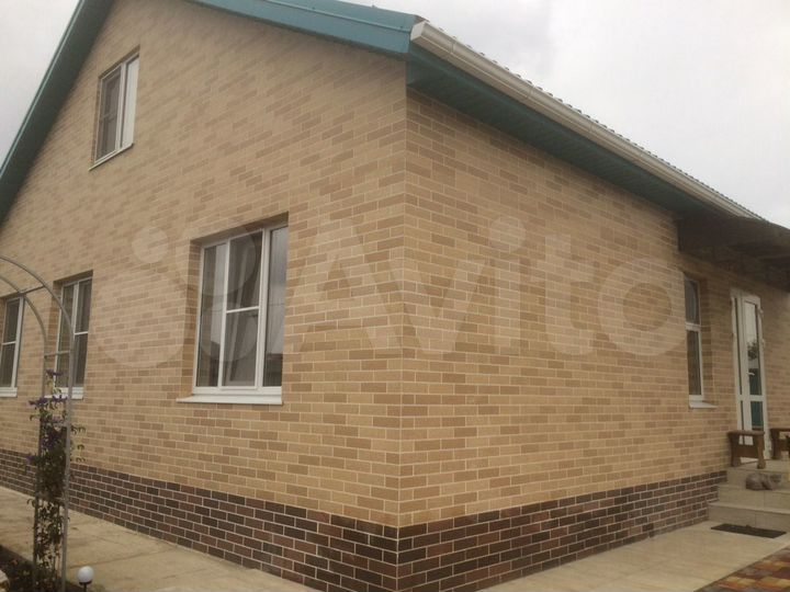 Дом 129 м² на участке 4 сот.