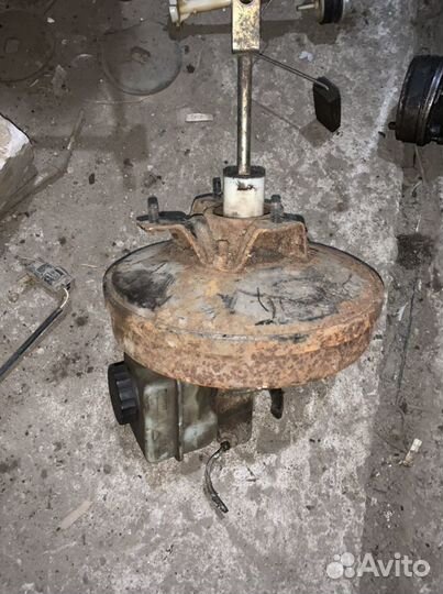 Вакумник+гтц Volkswagen Golf 2