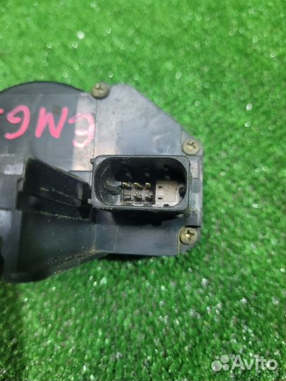 Замок двери передний правый Geely Emgrand Ec7 2013