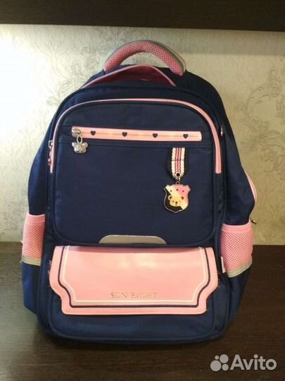 Школьный рюкзак