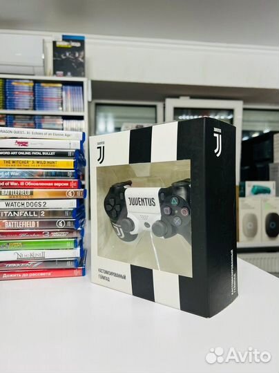 PS4 Геймпад DualShock 4 Juventus