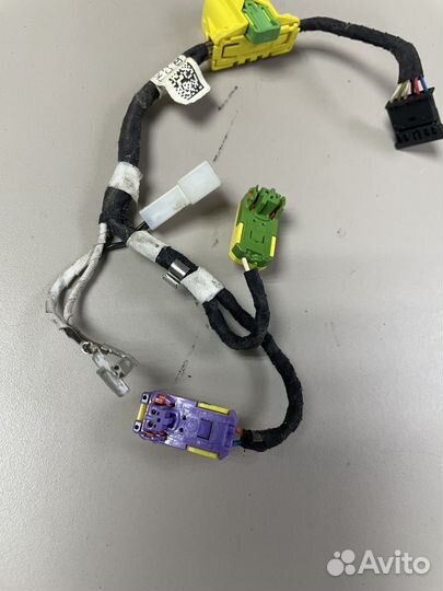 Жгут проводки руля Ауди Ку5 Q5 8R