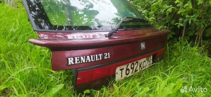 Крышка багажника renault 21