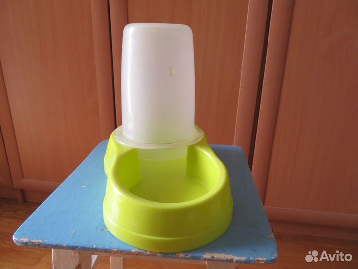 Автокормушка для кошек