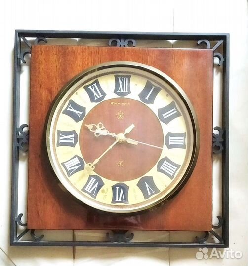 Настенные часы 