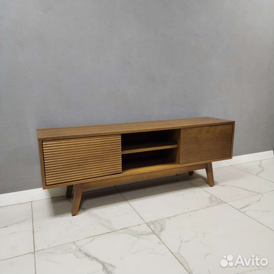Тумба под Тв