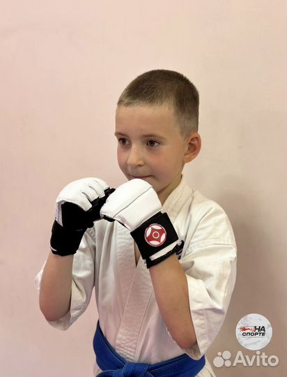 Перчатки для каратэ