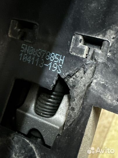 Ручка внешняя Volkswagen Polo передняя правая