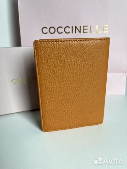 Обложка на паспорт coccinelle