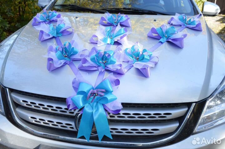 Свадебные украшения на машину