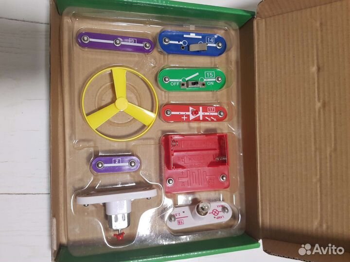 Игры настольная развивающие Hasbro, bunchems 400