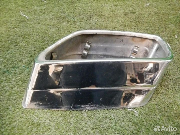 Насадка глушителя левая BMW 5er G30 (2016-2020)