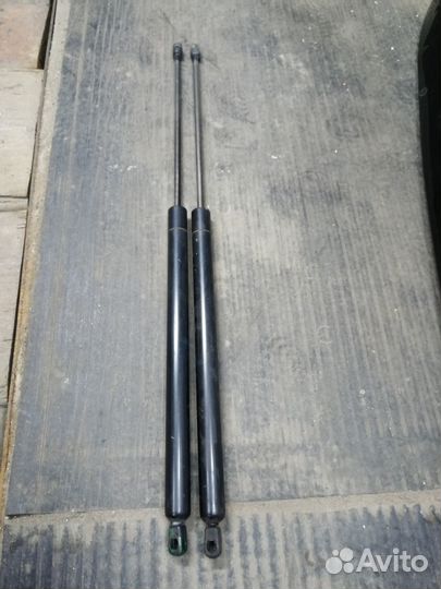 Запчасти на mercedes vito 638