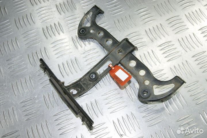 Паук Suzuki GSX-R400R