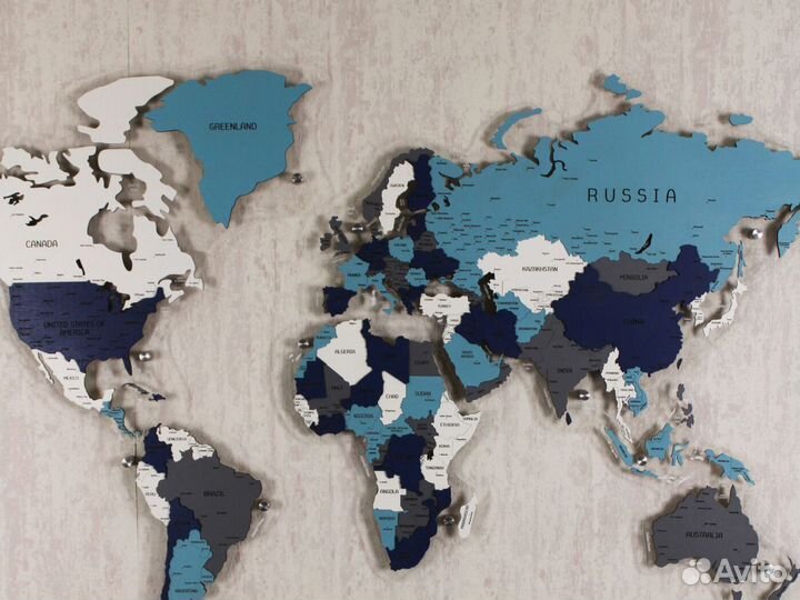 Карта мира из дерева на стену