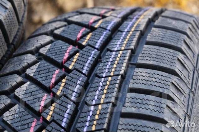 Gislaved Soft Frost 200 215/60 R16 130