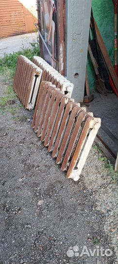 Продам чугунные радиаторы