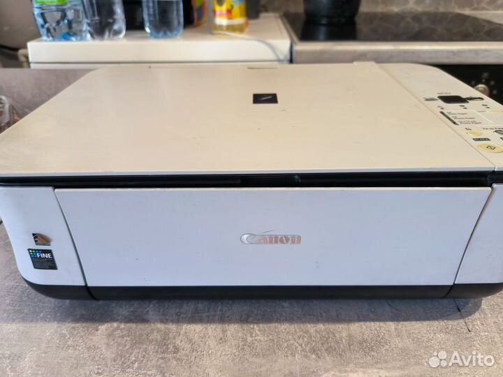 Цветной лазерный принтер- сканер canon MP252