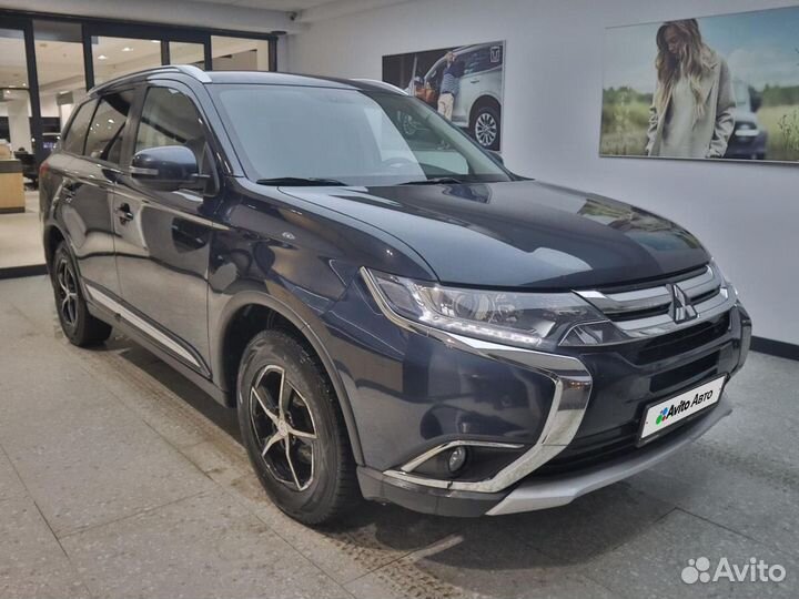 Mitsubishi Outlander 2.0 CVT, 2017, 139 250 км