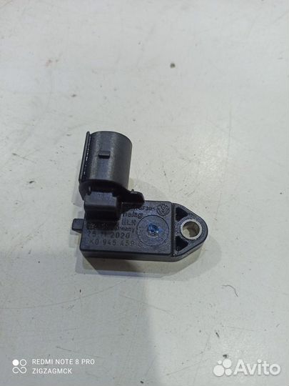 Датчик включения стоп сигнала (Audi A1 8X)