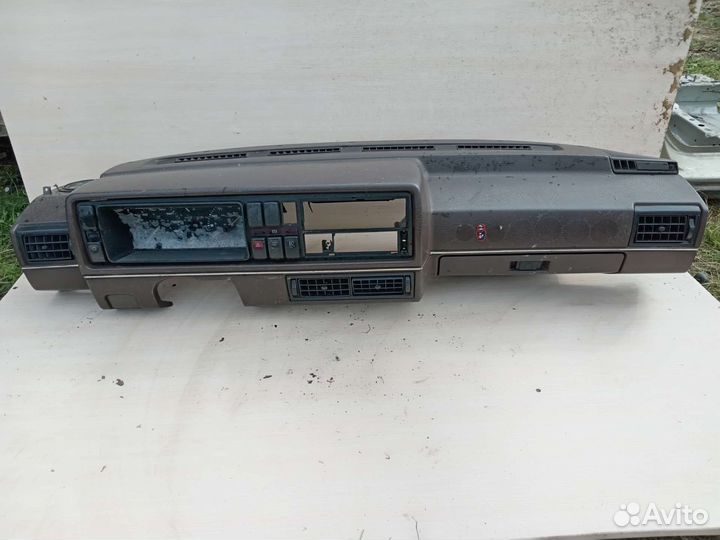 Торпедо передняя на Фольксваген гольф мк2