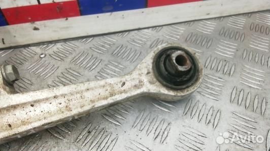 Рычаг передний нижний левый volkswagen passat B5