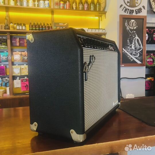 Комбоусилитель Fender Studio Value Japan 1990s