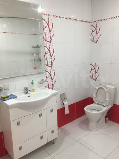 2-к. квартира, 70 м², 4/5 эт.