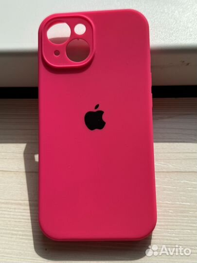 Чехол на iPhone 15