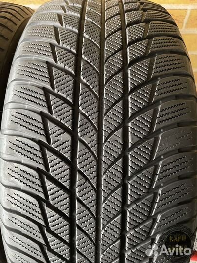 Bridgestone Blizzak LM-001 245/50 R19 105V