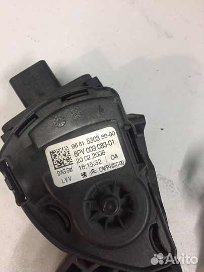 Педаль peugeot 308