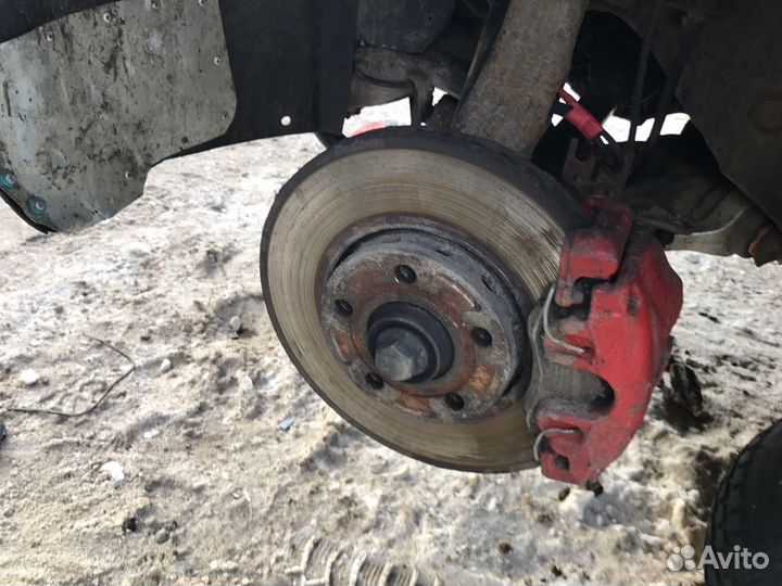 Ауди А6.46кузов передние тормозные Суппорта