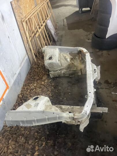 Телевизор со стаканами mark2 90