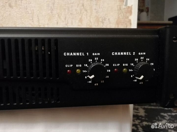 Звуковой усилитель. QSC audio RMX 1450